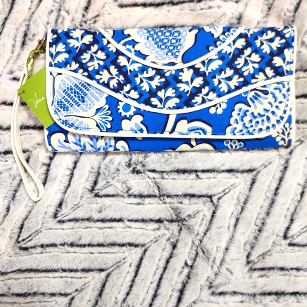Vera Bradley
